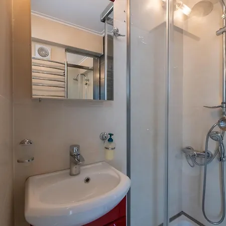 Myrto Luxurious Floor Kalamata