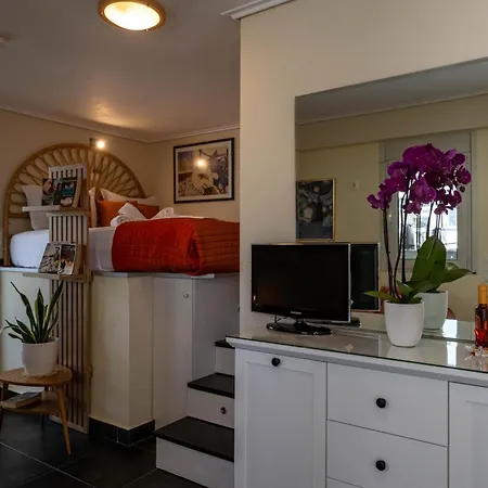Myrto Luxurious Floor * Kalamata